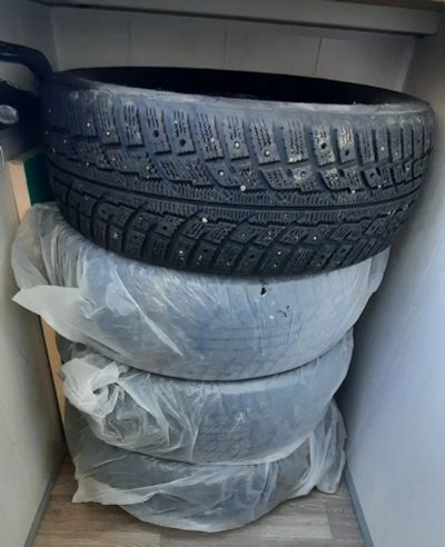 Лот: 20776713. Фото: 1. Зимние шины Kumho 225/65R17. Шины