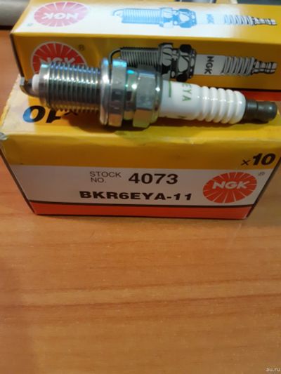 Лот: 13618275. Фото: 1. Свеча зажигания NGK BKR6EYA-11... Двигатель и элементы двигателя