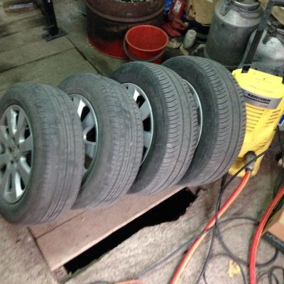 Лот: 5394748. Фото: 1. Литье Toyota с резиной R16 215... Шины на дисках