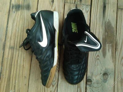 Лот: 952393. Фото: 1. Бампы NIKE TIEMPO 42 размер. Другое (обмундирование и экипировка)