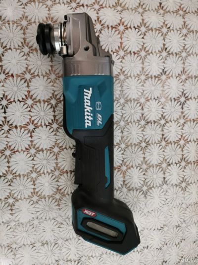 Лот: 18246761. Фото: 1. УШМ (болгарка) Makita GA013GZ. Электроинструмент