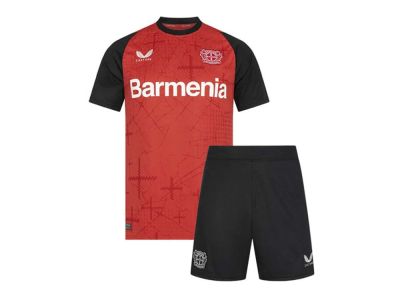 Лот: 25338182. Фото: 1. Футбольная форма Castore FC Bayer... Форма