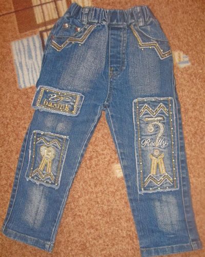 Лот: 3864951. Фото: 1. Джинсы. Брюки, шорты, джинсы