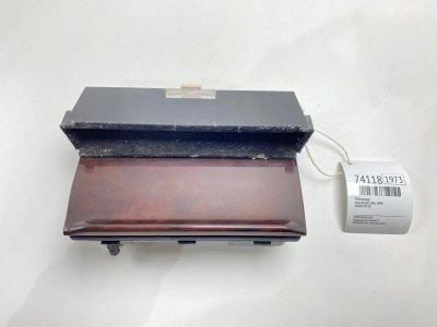 Лот: 21112029. Фото: 1. Пепельница Audi A8 1998 4D0857951B... Кузов