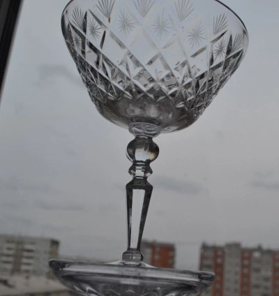 Лот: 11241319. Фото: 1. Ваза на ножке- хрусталь. Вазы