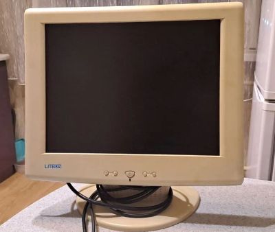 Лот: 19940123. Фото: 1. LiteON H15AAU. ЖК-мониторы