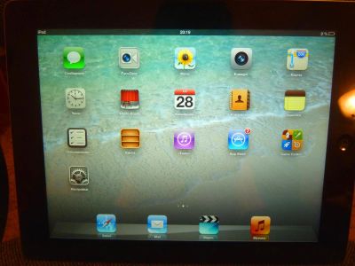 Лот: 3225988. Фото: 1. 9.7" Планшет Apple iPad 4 Retina... Планшеты