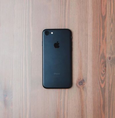 Лот: 8990529. Фото: 1. IPhone 7 128GB. Смартфоны
