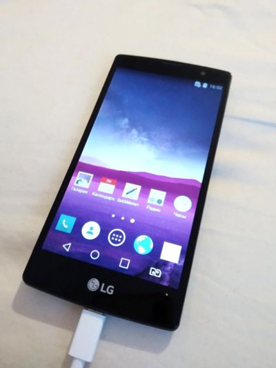 Лот: 13036126. Фото: 1. Смартфон LG G4 C б/у рабочий. Смартфоны