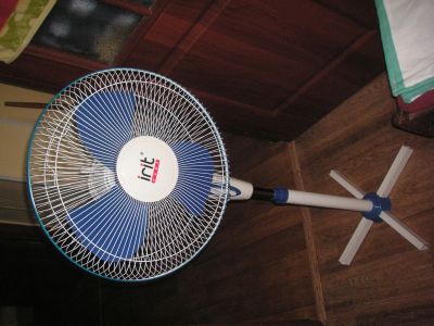 Лот: 23906440. Фото: 1. Напольный вентилятор **Irit 40... Вентиляторы бытовые