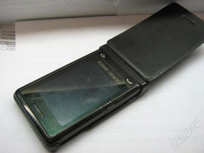 Лот: 339083. Фото: 1. ***Samsung SGH-P520 Giorgio Armani... Кнопочные мобильные телефоны