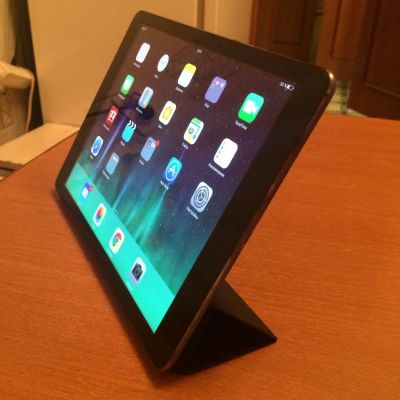 Лот: 8232063. Фото: 1. iPad Air 32 Gb. Планшеты