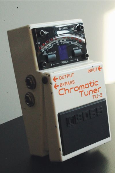 Лот: 16151102. Фото: 1. Boss TU-2 Chromatic Tuner Гитарный... Гитарные эффекты и комбоусилители
