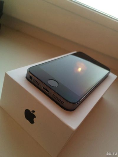 Лот: 8906535. Фото: 1. iPhone 5s 32gb. Смартфоны