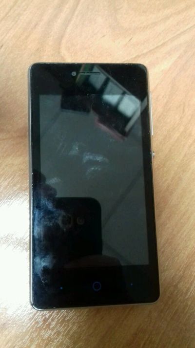 Лот: 12963959. Фото: 1. Мобильный телефон ZTE Blade AF5... Смартфоны