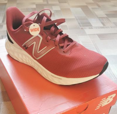 Лот: 23326514. Фото: 1. Беговые кроссовки New Balance... Кеды, кроссовки, слипоны