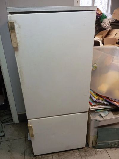 Лот: 25899492. Фото: 1. холодильник Бирюса. Холодильники, морозильные камеры