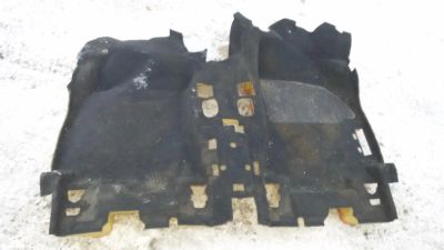 Лот: 4795962. Фото: 1. subaru traviq xm220 ковролин на... Салон