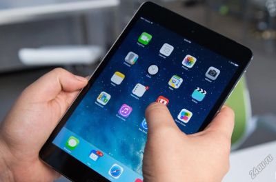 Лот: 5591967. Фото: 1. Планшет 7.9" Apple iPad mini 2... Планшеты