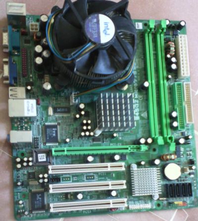 Лот: 4397249. Фото: 1. материнская плата Biostar 945GZ... Материнские платы