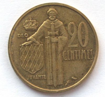 Лот: 3011993. Фото: 1. Монако. 20 сантимов 1962 г. Ранье... Европа