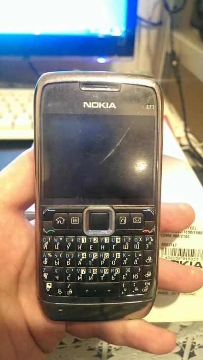 Лот: 10767111. Фото: 1. Nokia E71. Кнопочные мобильные телефоны