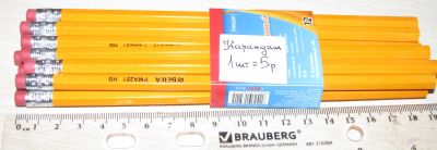 Лот: 18908835. Фото: 1. Карандаши 12 штук карандаш с ластиком... Ручки, карандаши, маркеры