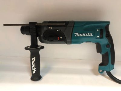 Лот: 15929021. Фото: 1. Перфоратор Makita HR2470 с кейсом. Электроинструмент
