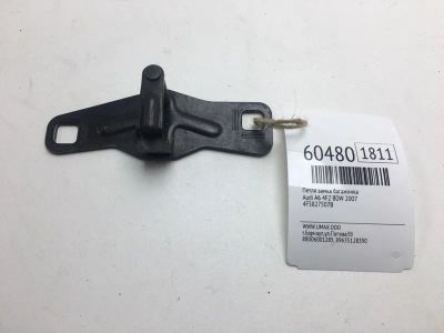 Лот: 20400677. Фото: 1. Петля замка багажника Audi A6... Кузов