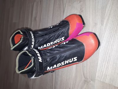 Лот: 12879102. Фото: 1. Ботинки лыжные Madshus. Ботинки