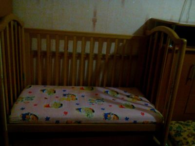 Лот: 8775808. Фото: 1. Кроватка детская. Детские кровати и кроватки