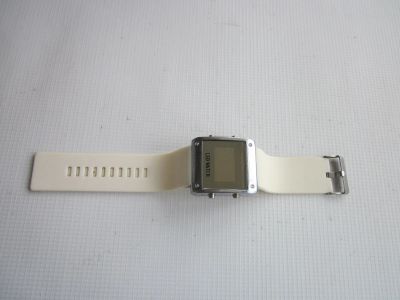 Лот: 21244506. Фото: 1. LED Watch. Оригинальные наручные часы