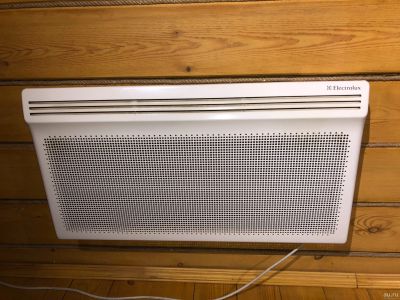 Лот: 12088400. Фото: 1. Обогреватель Electrolux 1500 в... Обогреватели бытовые