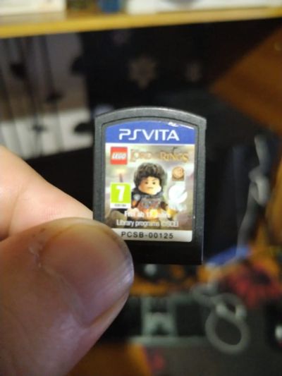 Лот: 25525915. Фото: 1. Игра для ps vita Lego Lord of... Игры для консолей