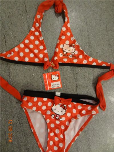 Лот: 7691701. Фото: 1. купальник "Hello Kitti" рост 116. Купальники, плавки, шорты для плавания