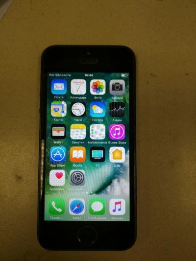 Лот: 9937823. Фото: 1. Iphone 5 SpaceGray 16Gb. Смартфоны