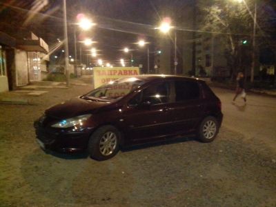 Лот: 6701262. Фото: 1. Продам Peugeot 307. v-1600 срочно. Автомобили