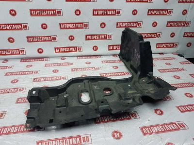 Лот: 20902118. Фото: 1. Защита двигателя Toyota Vitz NSP130... Двигатель и элементы двигателя