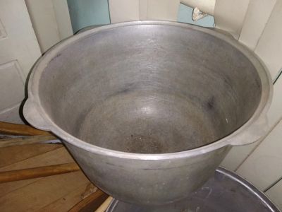 Лот: 12848334. Фото: 1. Казан 20л без крышки бу литой... Жаровни, казаны