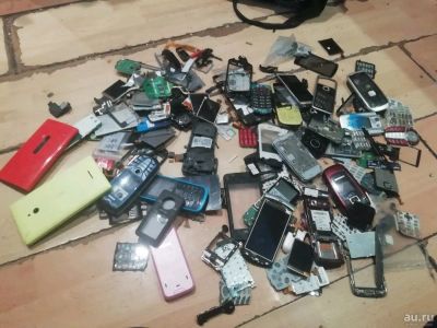 Лот: 13879011. Фото: 1. Куча запчастей на телефоны. Другое (запчасти, оборудование)