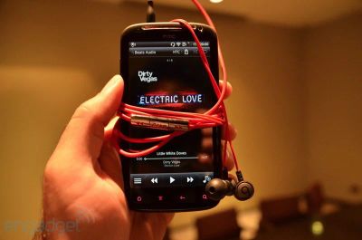 Лот: 2975187. Фото: 1. Htc Sensation XE. Смартфоны