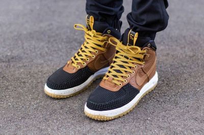 Лот: 15393400. Фото: 1. Кроссовки Nike. Кеды, кроссовки, слипоны