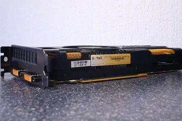 Лот: 8545842. Фото: 1. Игровая GeForce GTX 560ti 1024Mb... Видеокарты