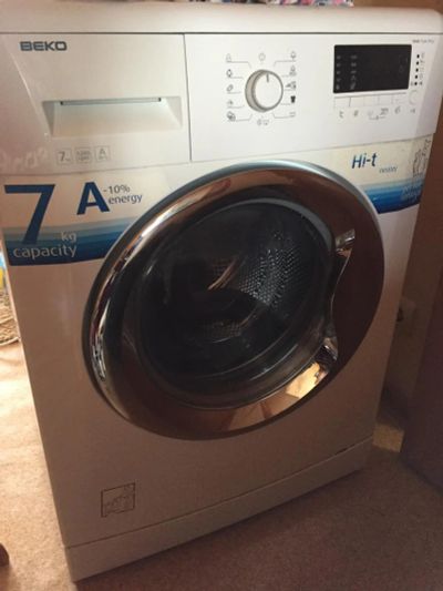 Лот: 9992688. Фото: 1. Стиральная машина Beko 7кг с функцией... Стиральные машины