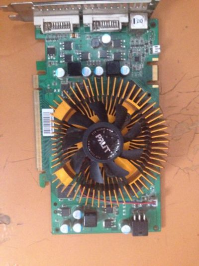 Лот: 7641054. Фото: 1. Видеокарта geforce gt 9600. Видеокарты
