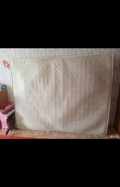 Лот: 21109396. Фото: 1. Матрац, в использовании год, возможен... Матрасы