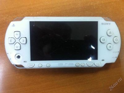 Лот: 1867029. Фото: 1. psp fat с рубля!. Игровые приставки, консоли