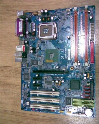 Лот: 660020. Фото: 1. Материнская плата GigaByte GA-8I915PL-G... Материнские платы