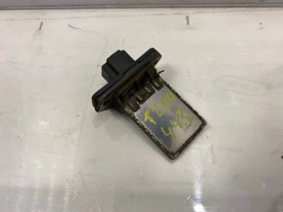 Лот: 21714389. Фото: 1. реостат печки Chevrolet Aveo T200. Двигатель и элементы двигателя