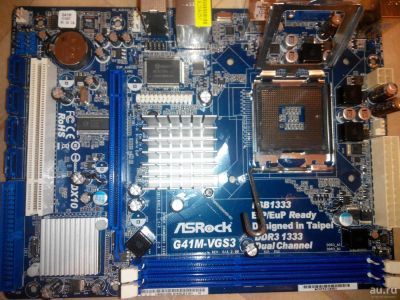 Лот: 8620399. Фото: 1. Материнская плата Asrock G41M-VGS3. Материнские платы